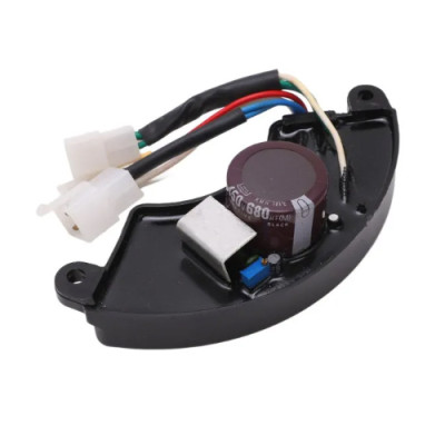 AVR регулятор напряжения генератора 188F 380V (680мкф 450V) пластик AVR регулятор напряжения генератора 188F 380V (680мкф 450V) пластик